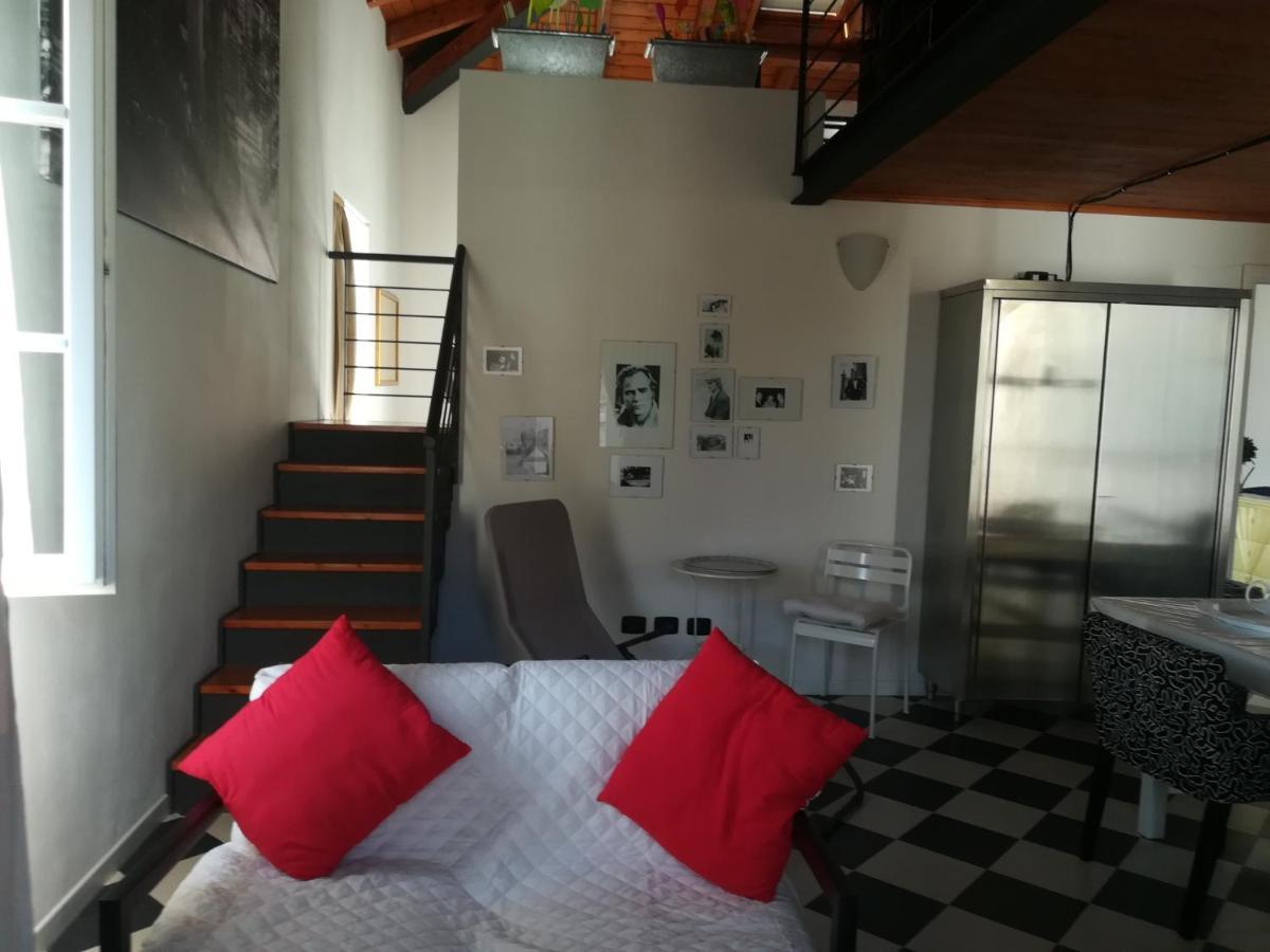 Magical House On The Lake Of Como Apartment เบลลาโน ภายนอก รูปภาพ